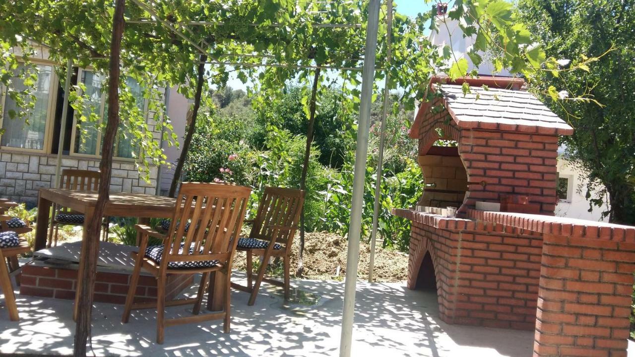 Apartments Ribaric Palit Exterior photo